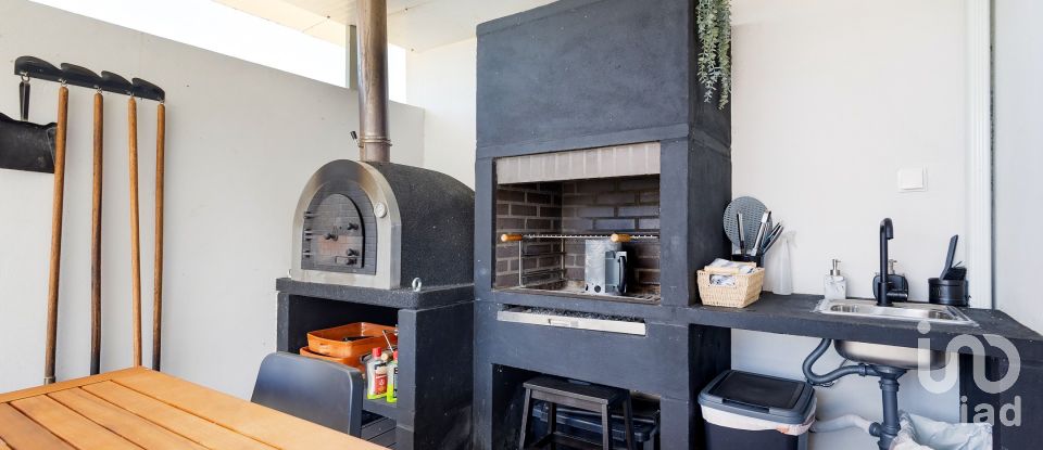 Moradia T4 em Setúbal (São Sebastião) de 397 m²