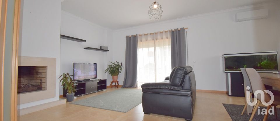 House T4 in Avelar of 258 m²