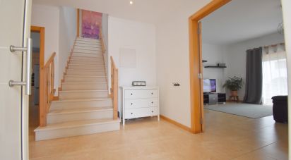 Maison T4 à Avelar de 258 m²