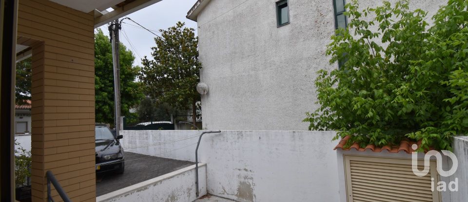 House T4 in Avelar of 258 m²