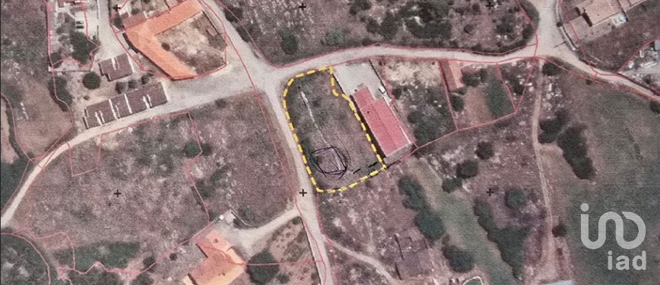 Land in Lourinhã e Atalaia of 2,120 m²