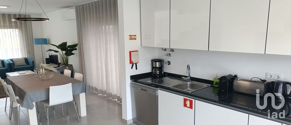 Moradia T3 em Tornada e Salir do Porto de 142 m²