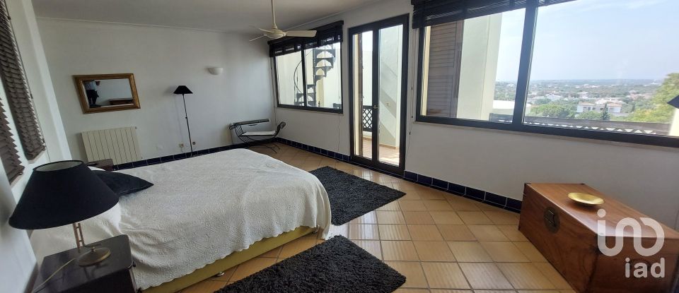 Maison T5 à Loulé (São Clemente) de 455 m²