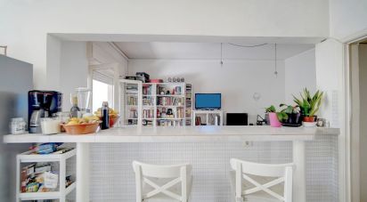 Apartment T2 in Algés, Linda-a-Velha e Cruz Quebrada-Dafundo of 75 m²