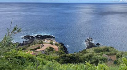 Terreno urbano em Norte Pequeno de 1 936 m²