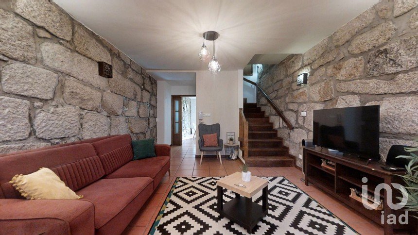 Maison traditionnelle T3 à Cedofeita, Santo Ildefonso, Sé, Miragaia, São Nicolau e Vitória de 85 m²