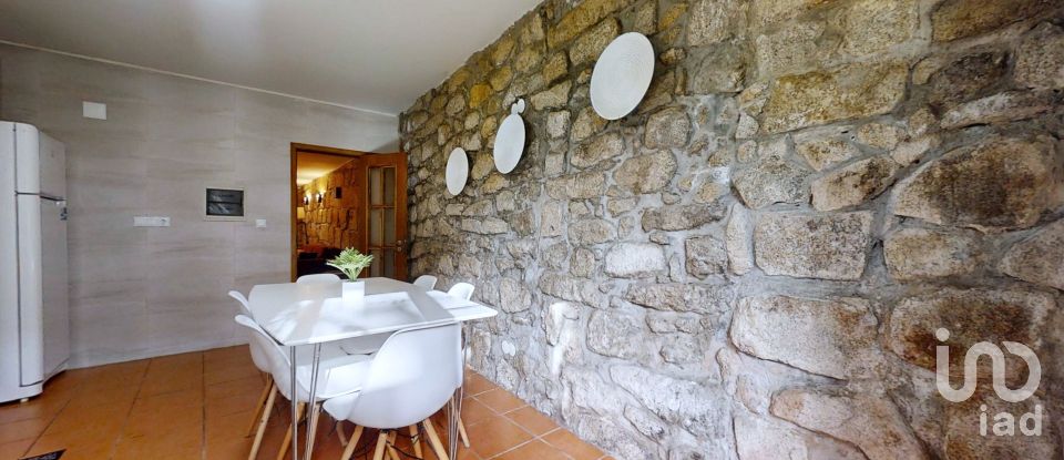 Maison traditionnelle T3 à Cedofeita, Santo Ildefonso, Sé, Miragaia, São Nicolau e Vitória de 85 m²