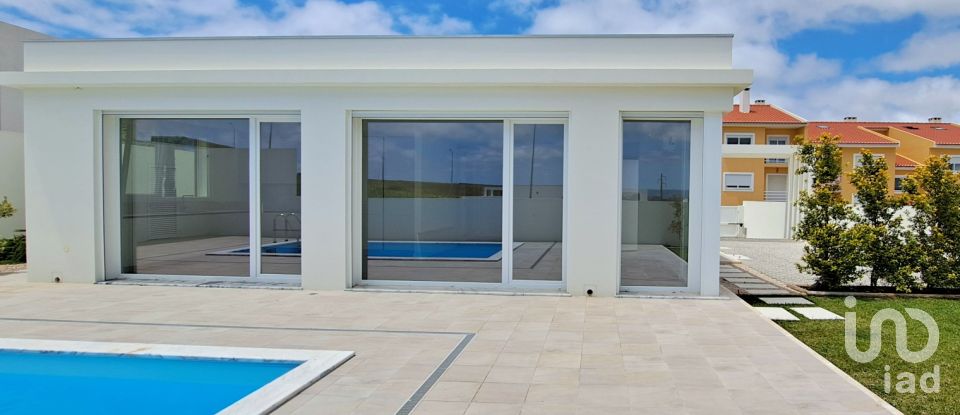 Moradia T3 em Lourinhã e Atalaia de 120 m²