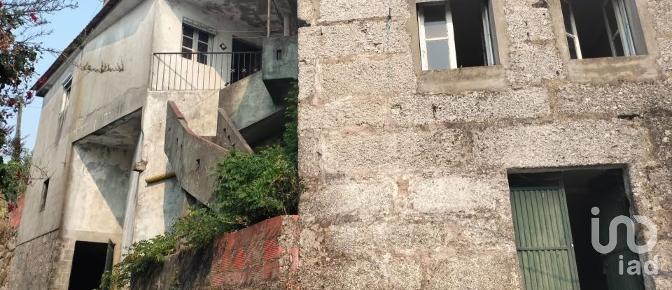 Moradia T2 em Viariz de 340 m²