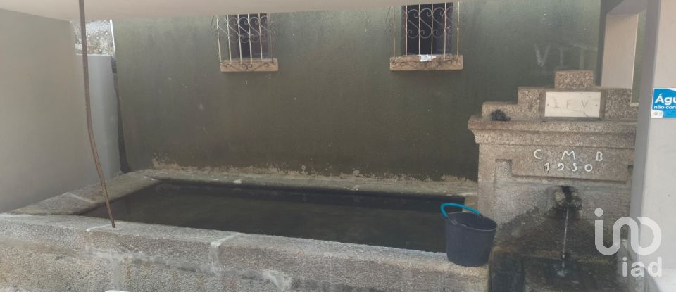 Moradia T2 em Viariz de 340 m²