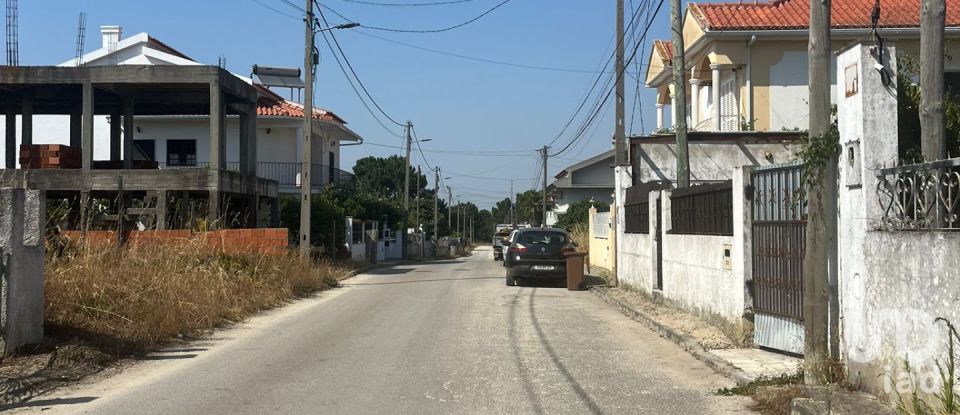 Terreno em Fernão Ferro de 350 m²