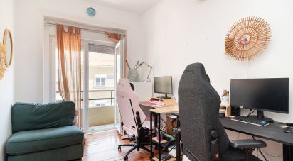 Apartment T3 in Areeiro of 98 m²