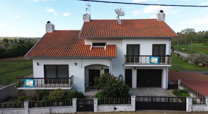 Lodge T3 in Sabugal e Aldeia de Santo António of 130 m²