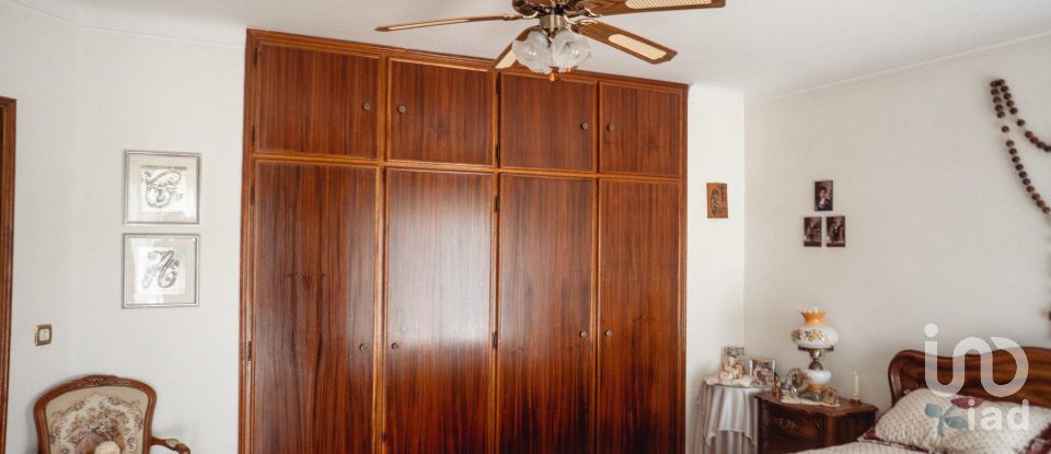 Casa T3 em Sabugal e Aldeia de Santo António de 130 m²