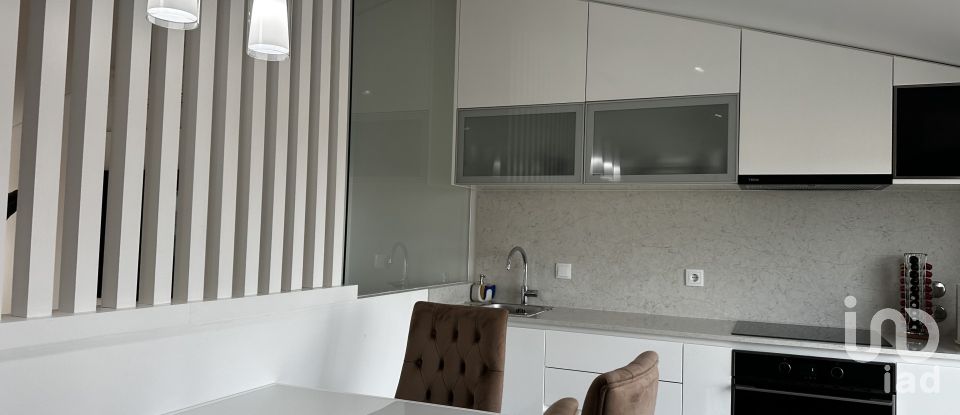 Apartamento T2 em Glória E Vera Cruz de 93 m²