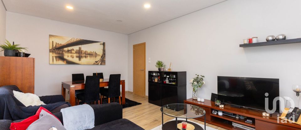 Maison T2 à Custóias, Leça do Balio e Guifões de 84 m²