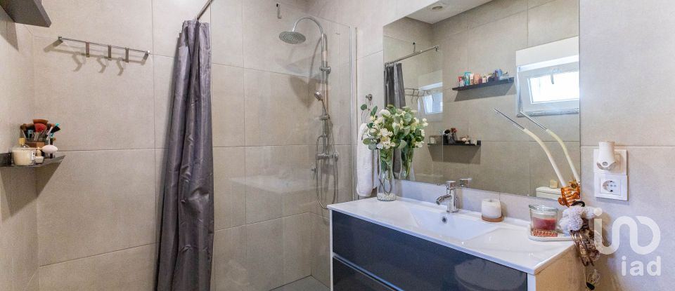 Maison T2 à Custóias, Leça do Balio e Guifões de 84 m²