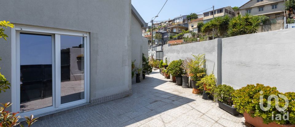 Maison T2 à Custóias, Leça do Balio e Guifões de 84 m²