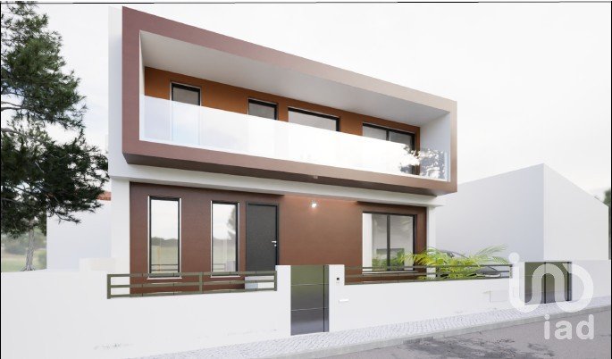 House T4 in Palhais e Coina of 187 m²