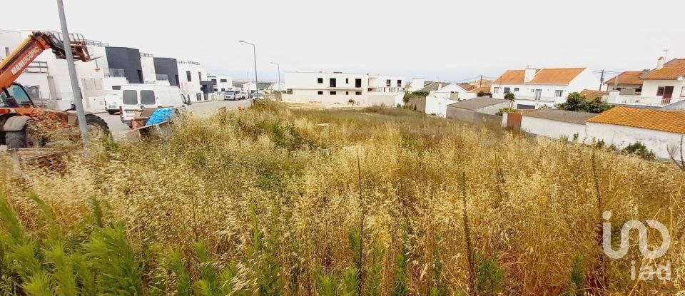 Land in Atouguia da Baleia of 159 m²