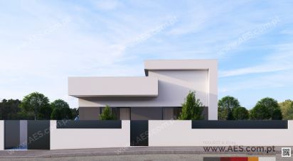 Lodge T3 in Fernão Ferro of 140 m²