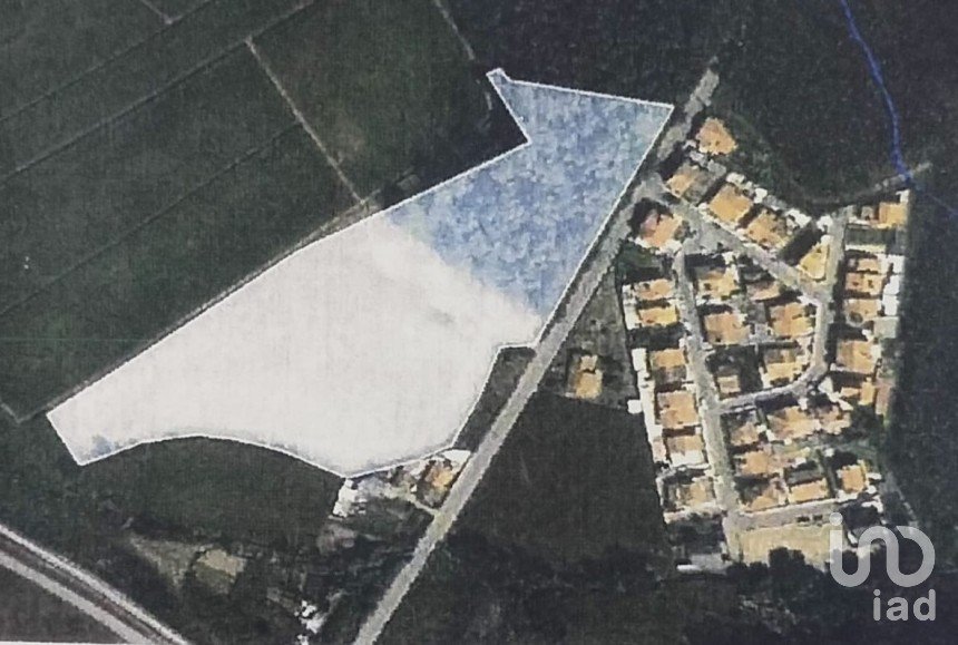 Terrain à bâtir à Aveleda de 21 000 m²
