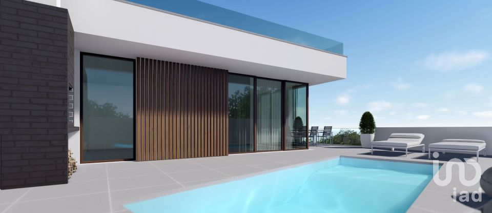 Gîte T3 à Tornada e Salir do Porto de 211 m²