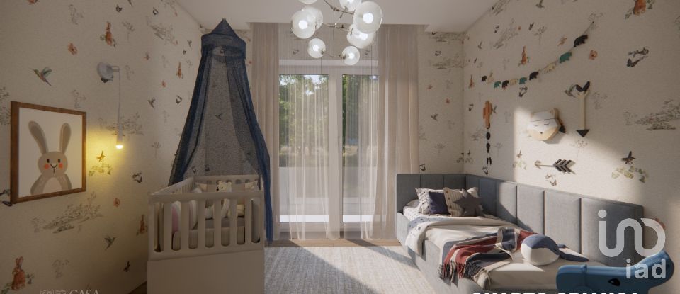 Maison T3 à Ramalhal de 311 m²