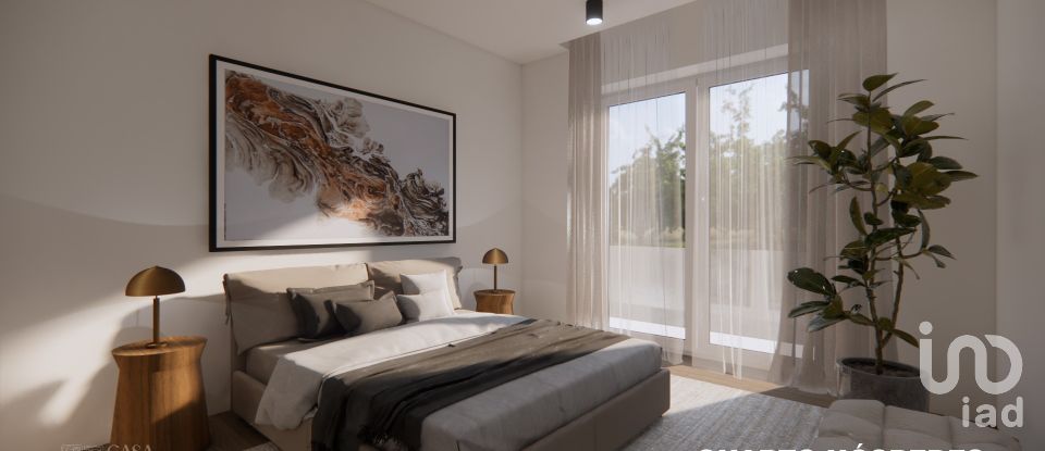 Maison T3 à Ramalhal de 311 m²