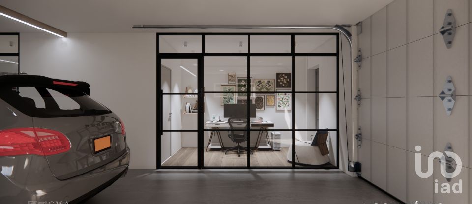 Maison T3 à Ramalhal de 311 m²