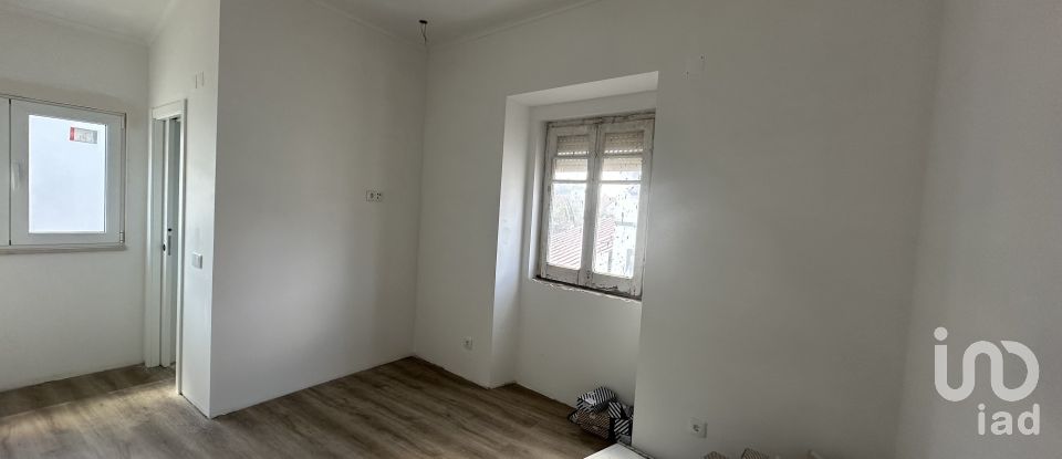 Apartamento T2 em Santarém (Marvila), Santa Iria Da Ribeira De Santarém, Santarém (São Salvador) E Santarém (São Nicolau) de 71 m²