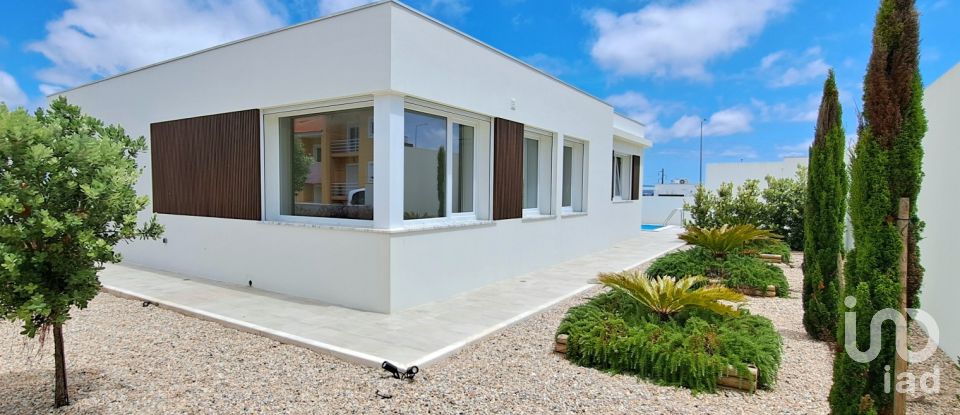 Moradia T3 em Lourinhã e Atalaia de 120 m²