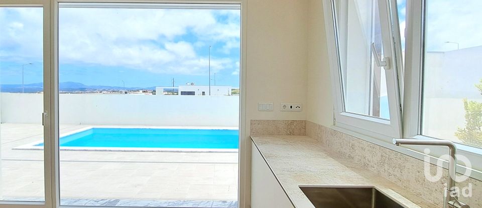 Moradia T3 em Lourinhã e Atalaia de 120 m²