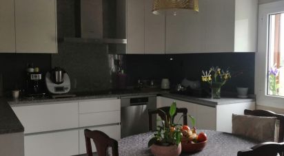 House T4 in Madalena e Samaiões of 250 m²