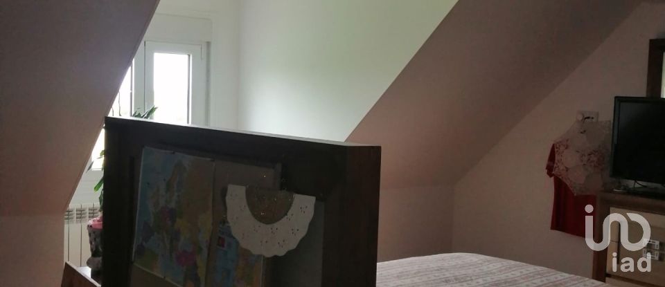 Moradia T4 em Madalena e Samaiões de 250 m²