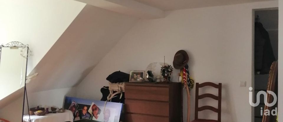 Moradia T4 em Madalena e Samaiões de 250 m²