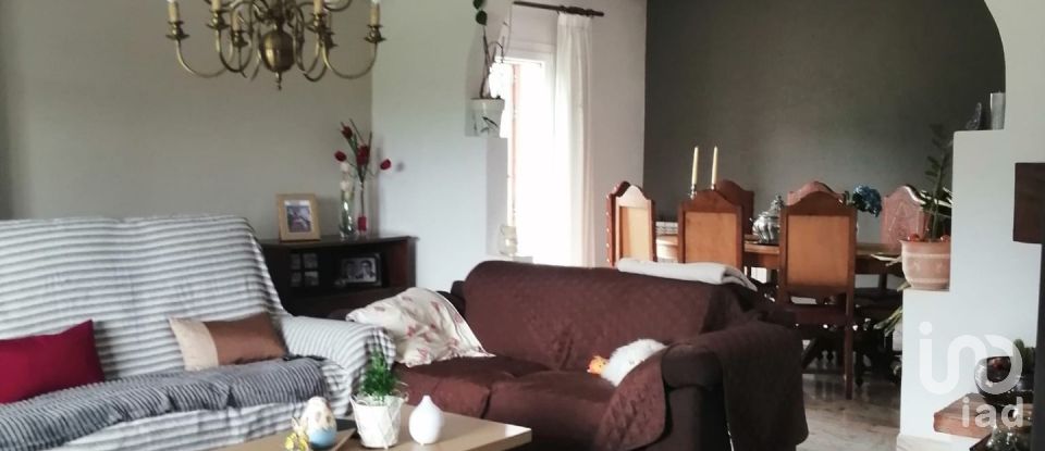 Moradia T4 em Madalena e Samaiões de 250 m²