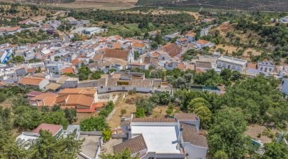 Moradia T3 em Alte de 274 m²