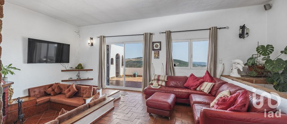 Maison T3 à Alte de 274 m²