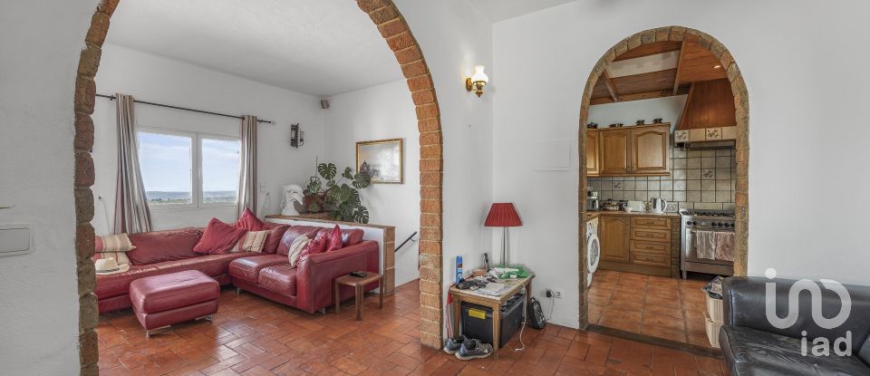 Maison T3 à Alte de 274 m²