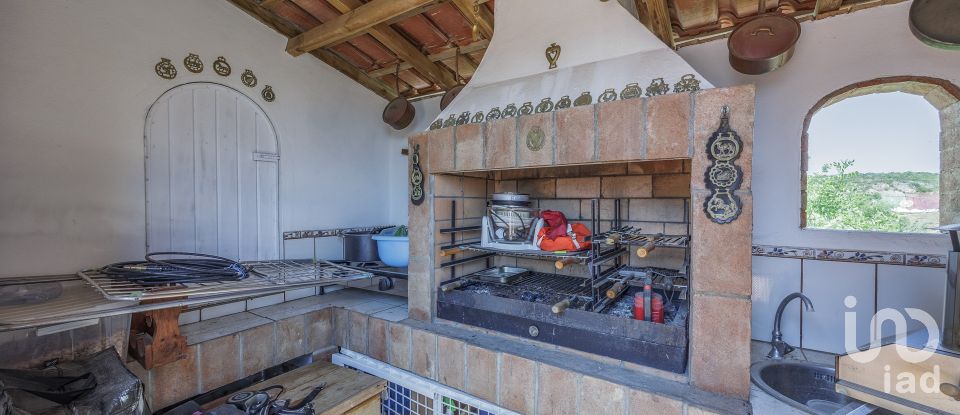 Maison T3 à Alte de 274 m²