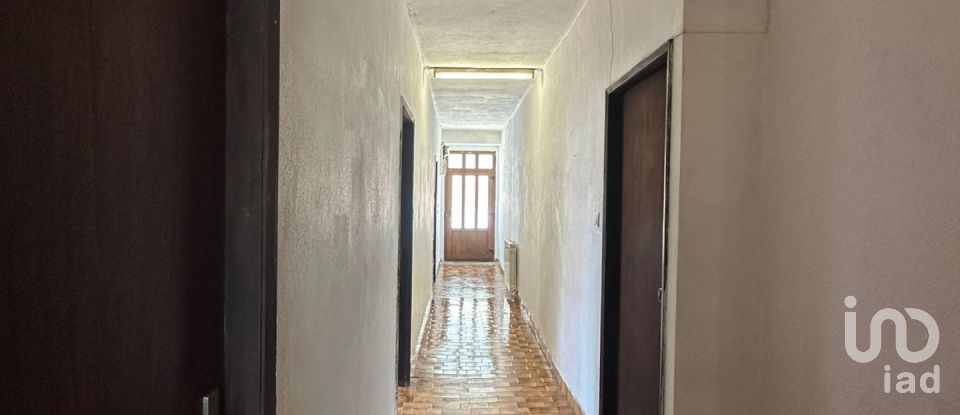 Quinta T5 em Vilarinho de São Romão de 374 m²