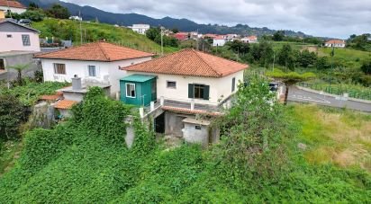 House T2 in Santana of 2,890 m²