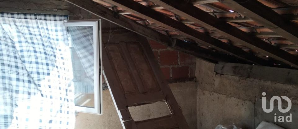 Casa de Campo T3 em Madalena e Beselga de 41 m²