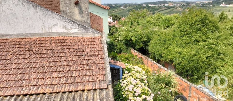 Moradia T2 em Caldas da Rainha - Nossa Senhora do Pópulo, Coto e São Gregório de 191 m²