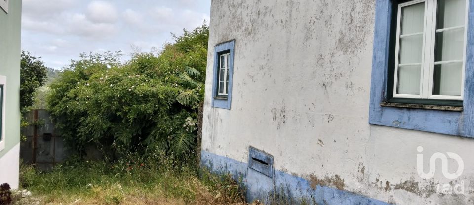 Moradia T2 em Caldas da Rainha - Nossa Senhora do Pópulo, Coto e São Gregório de 191 m²