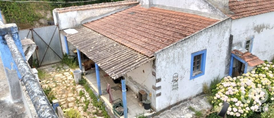 Moradia T2 em Caldas da Rainha - Nossa Senhora do Pópulo, Coto e São Gregório de 191 m²