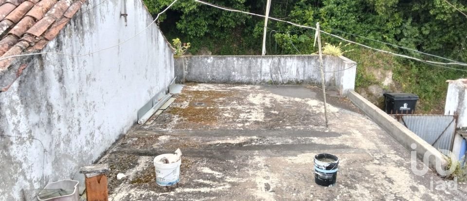 Moradia T2 em Caldas da Rainha - Nossa Senhora do Pópulo, Coto e São Gregório de 191 m²