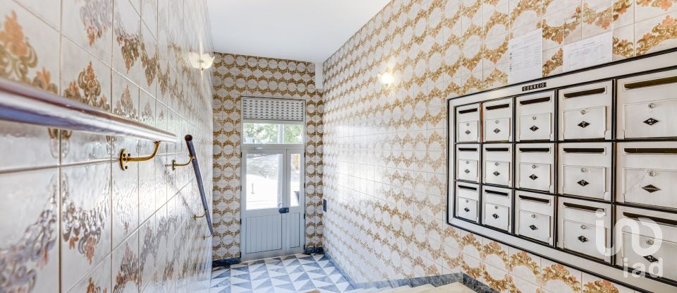 Apartamento T1 em Algés, Linda-a-Velha e Cruz Quebrada-Dafundo de 59 m²