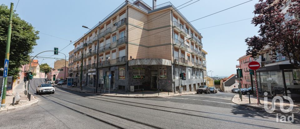 Apartamento T1 em Algés, Linda-a-Velha e Cruz Quebrada-Dafundo de 59 m²